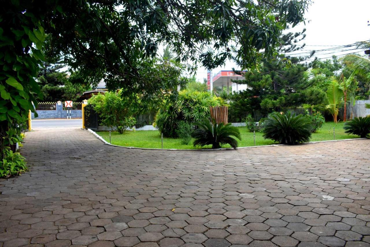 Old Park Villa Jaffna Luaran gambar